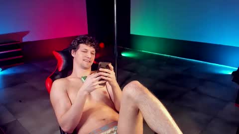 dirty_boss online show from March 28, 8:49 am