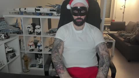 Robert online show from December 25, 2:35 am