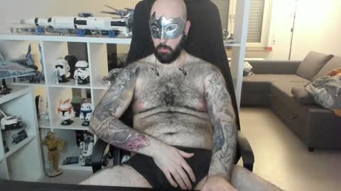 Robert online show from February 2, 12:30 am