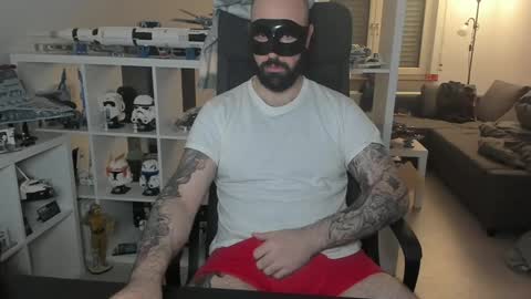 Robert online show from December 22, 7:10 pm