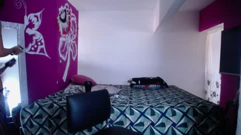 whats app - stagram marian doll online show from December 5, 5:01 pm