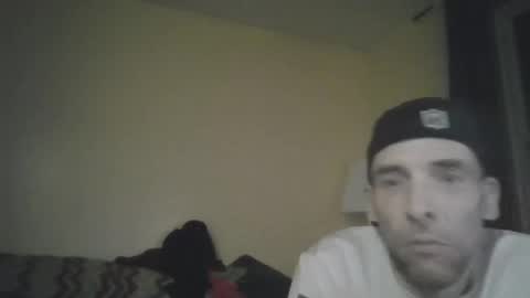 Snapshot of dirtydawgqc116920 chatting on October 19, 11:53 pm JiDogQc online show from October 19, 11:53 pm