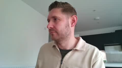 Exhibitionist Ben online show from March 9, 12:10 pm