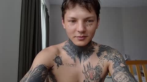 dirtymercedes online show from July 17, 7:54 am