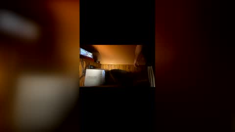 dirtyuniversal online show from April 5, 7:05 am