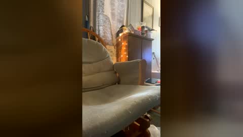 dispencer74 online show from February 5, 8:56 pm