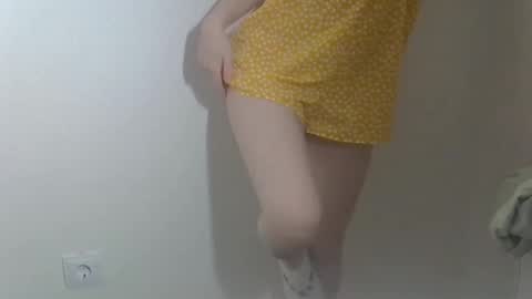 DitaMilton online show from February 1, 3:09 pm