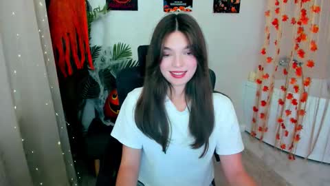 Hannah online show from October 16, 12:27 pm