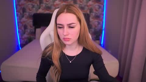 DivineJasss online show from March 3, 9:00 pm