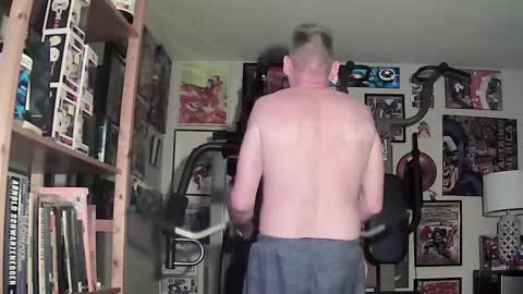 Snapshot of dix_handley_50 chatting on March 6, 2:41 am dix_handley_50 online show from March 6, 2:41 am