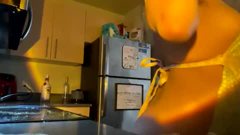 dizzinsweatyy online show from March 5, 8:32 pm