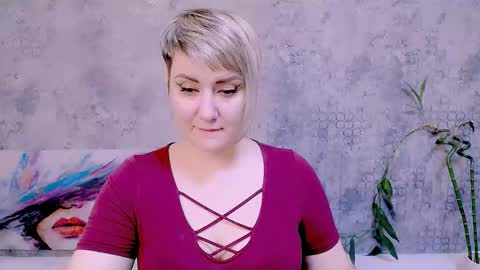 djullia online show from November 30, 1:29 pm