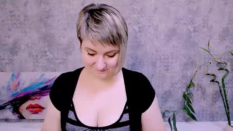 djullia online show from November 2, 8:36 am