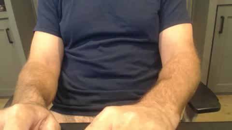 dlincoln69 online show from October 27, 1:55 pm