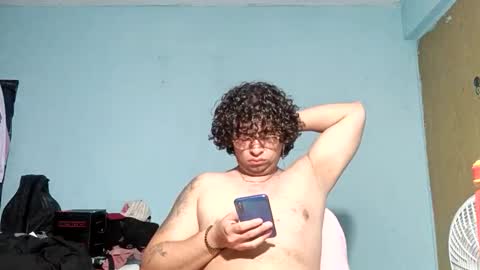 MrPepino online show from May 10, 6:42 am