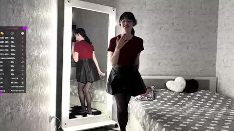 Annie PVT IS OPEN online show from October 9, 9:09 pm