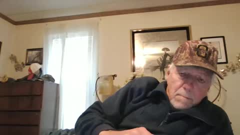 Snapshot of doingmyself69 chatting on March 4, 10:38 pm doingmyself69 online show from March 4, 10:38 pm