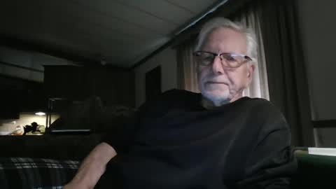 Snapshot of doingmyself69 chatting on March 4, 12:50 am doingmyself69 online show from March 4, 12:50 am