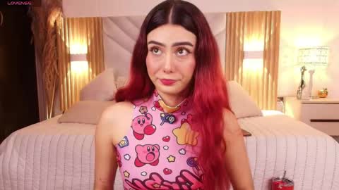 doll_kira_ online show from April 28, 2:54 pm