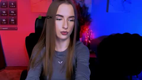 doll_vey online show from November 30, 8:05 pm