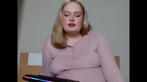 Miss Rose online show from June 6, 11:32 pm