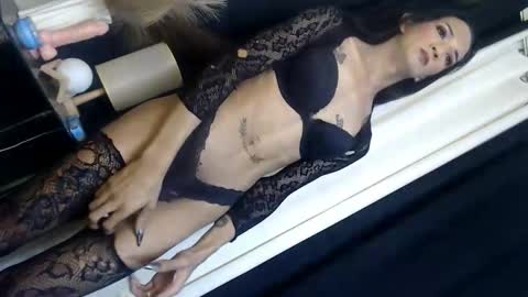 dollescent online show from April 14, 5:49 pm