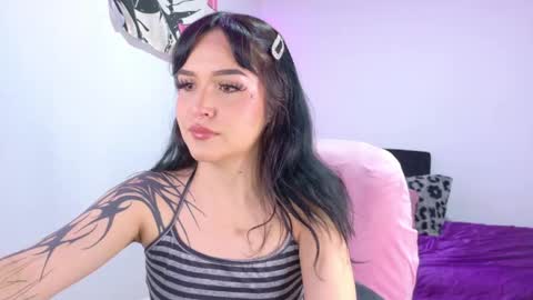 Isabela   Independet model 3 online show from May 16, 1:57 am