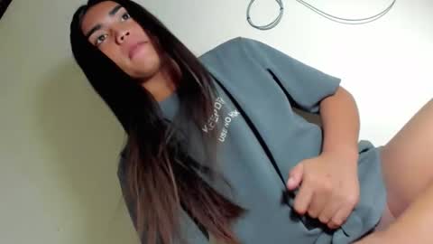 dolly_joana online show from April 29, 2:16 am