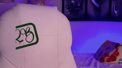 Dolly online show from April 17, 9:50 pm