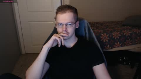Snapshot of doloresman chatting on February 27, 10:11 am doloresman online show from February 27, 10:11 am
