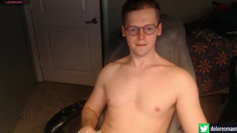 Snapshot of doloresman chatting on September 30, 4:56 am doloresman online show from September 30, 4:56 am