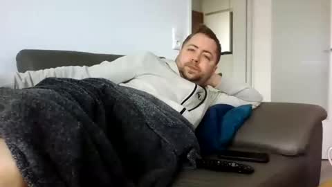 dombio_12 online show from March 1, 1:15 pm