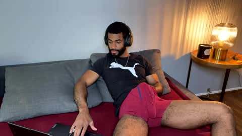 Domi online show from April 23, 6:31 pm