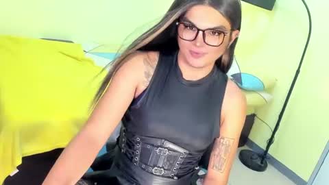 ANGELA online show from July 5, 4:52 am