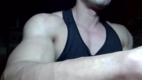 Snapshot of dominatemuscle chatting on October 7, 6:15 pm Kevin online show from October 7, 6:15 pm