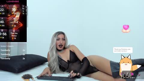 Camila Roushell online show from January 3, 9:25 am