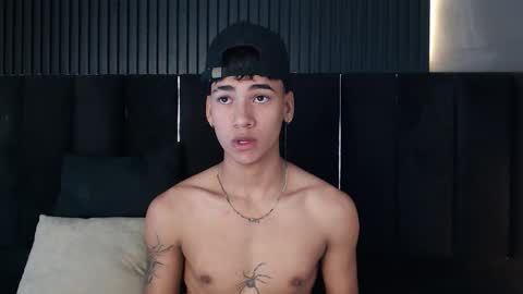 Dominic online show from November 12, 1:30 am