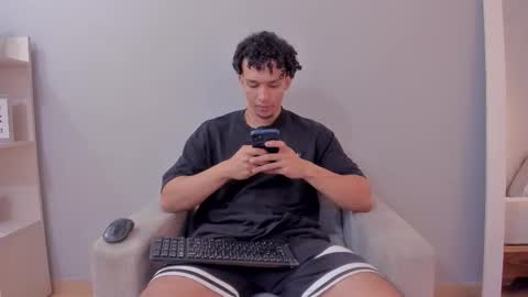 Dominick Star online show from December 15, 5:03 am