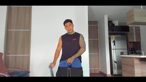 Only fans Ronnie col---InstaRonniecolleman  online show from February 28, 7:18 pm