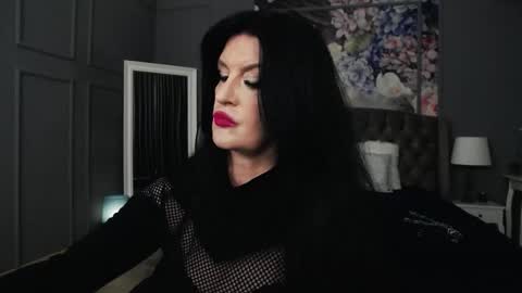 Snapshot of dommelisa chatting on September 24, 5:19 pm Dom Melisa online show from September 24, 5:19 pm