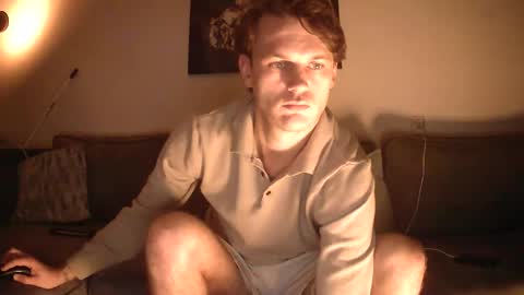 Snapshot of donn053 chatting on October 5, 10:06 pm Papi online show from October 5, 10:06 pm