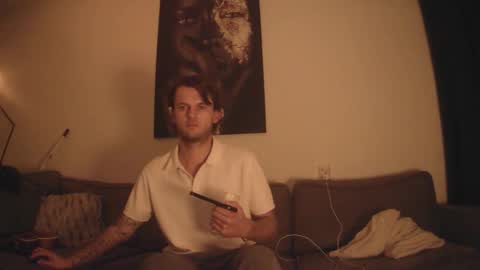 Snapshot of donn053 chatting on October 2, 11:14 pm Papi online show from October 2, 11:14 pm