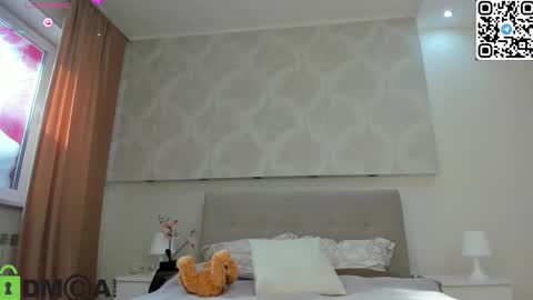 Donna On GMT2 Mon-Fri 3-9 AM online show from February 22, 6:28 am