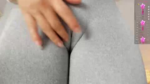 Paula DiazGMT-5 0730 - 1400 online show from November 6, 12:19 pm