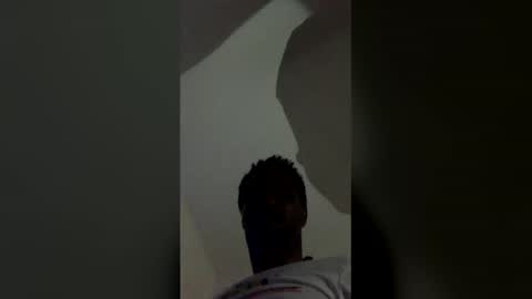 donttrydisalone504 online show from December 19, 10:00 am