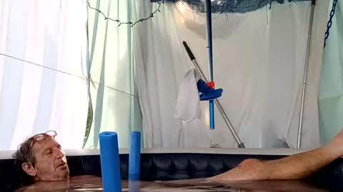 Snapshot of doobie1717 chatting on September 21, 12:09 pm doobie1717 online show from September 21, 12:09 pm