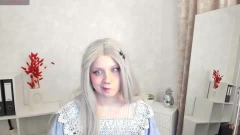 dora online show from March 5, 1:14 am