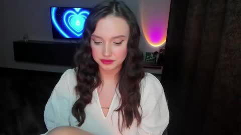 Dora Charmer online show from March 18, 3:29 pm