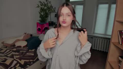 Joey online show from November 27, 9:06 am