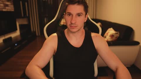 Dorian Reyes online show from April 9, 12:58 am